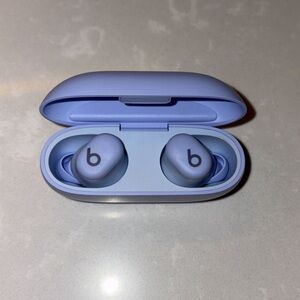 Beats Studio Wireless Earbuds in Lavender